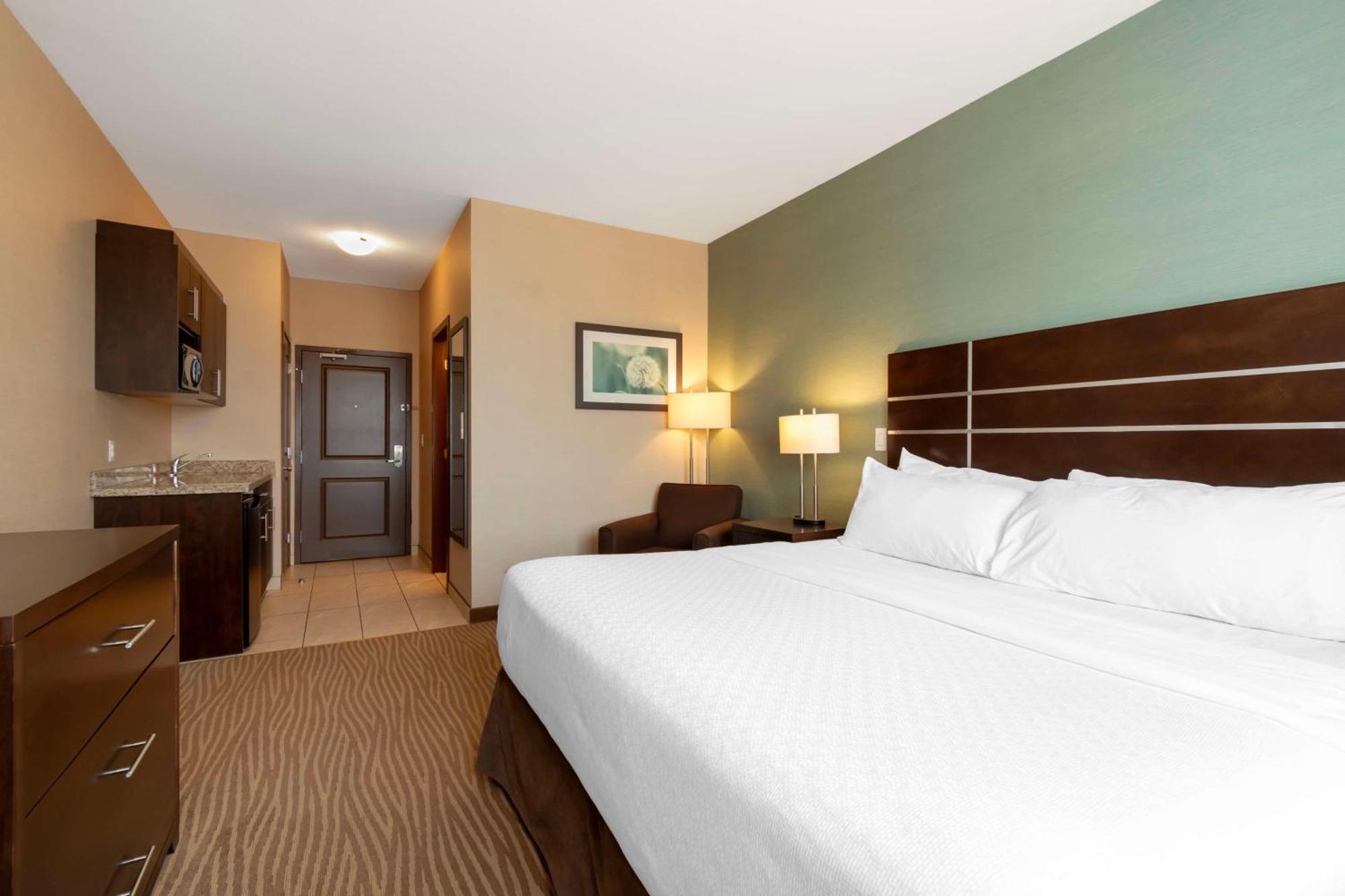 Best Western Plus Moosomin Hotel Extérieur photo