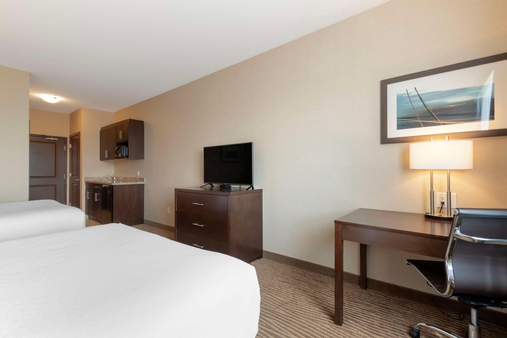 Best Western Plus Moosomin Hotel Extérieur photo