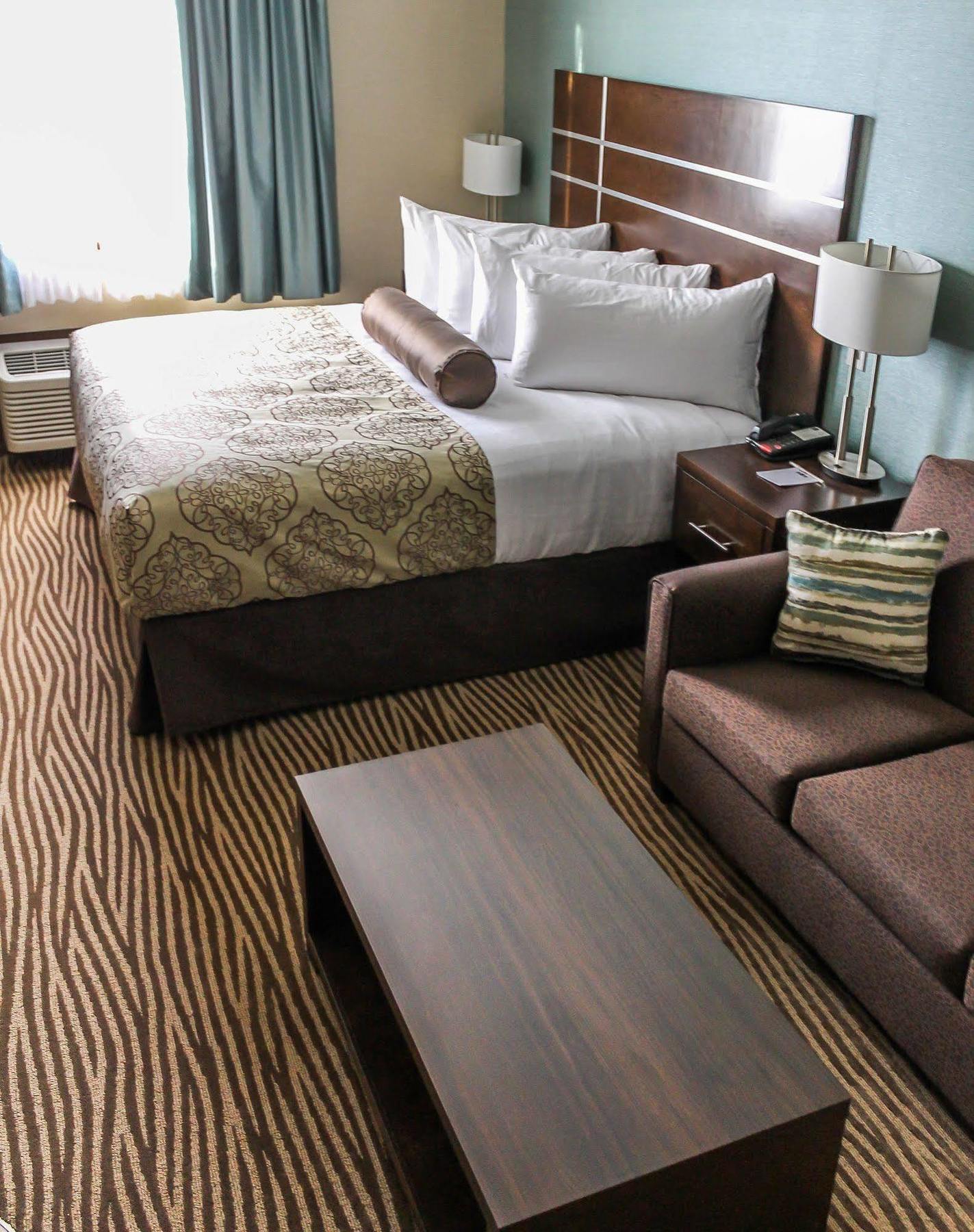 Best Western Plus Moosomin Hotel Extérieur photo