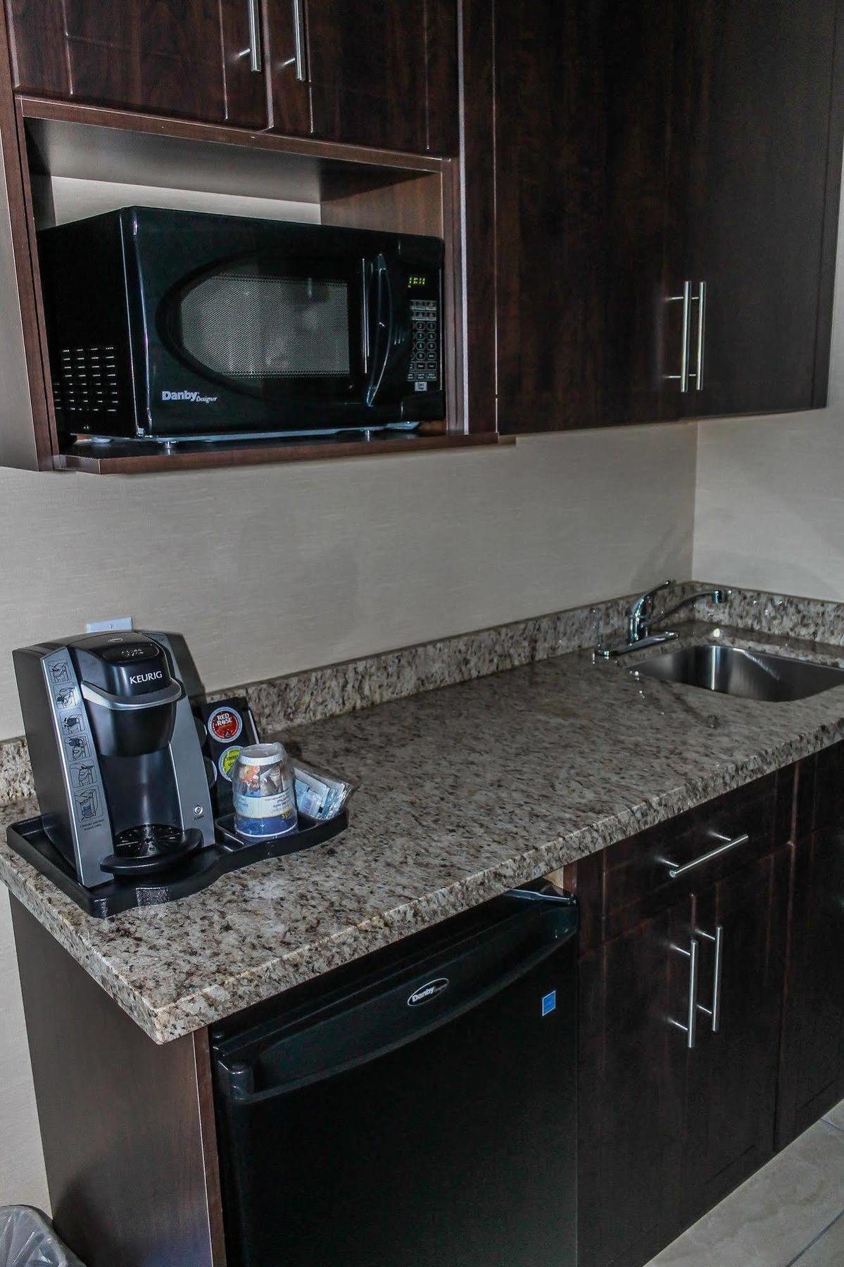 Best Western Plus Moosomin Hotel Extérieur photo